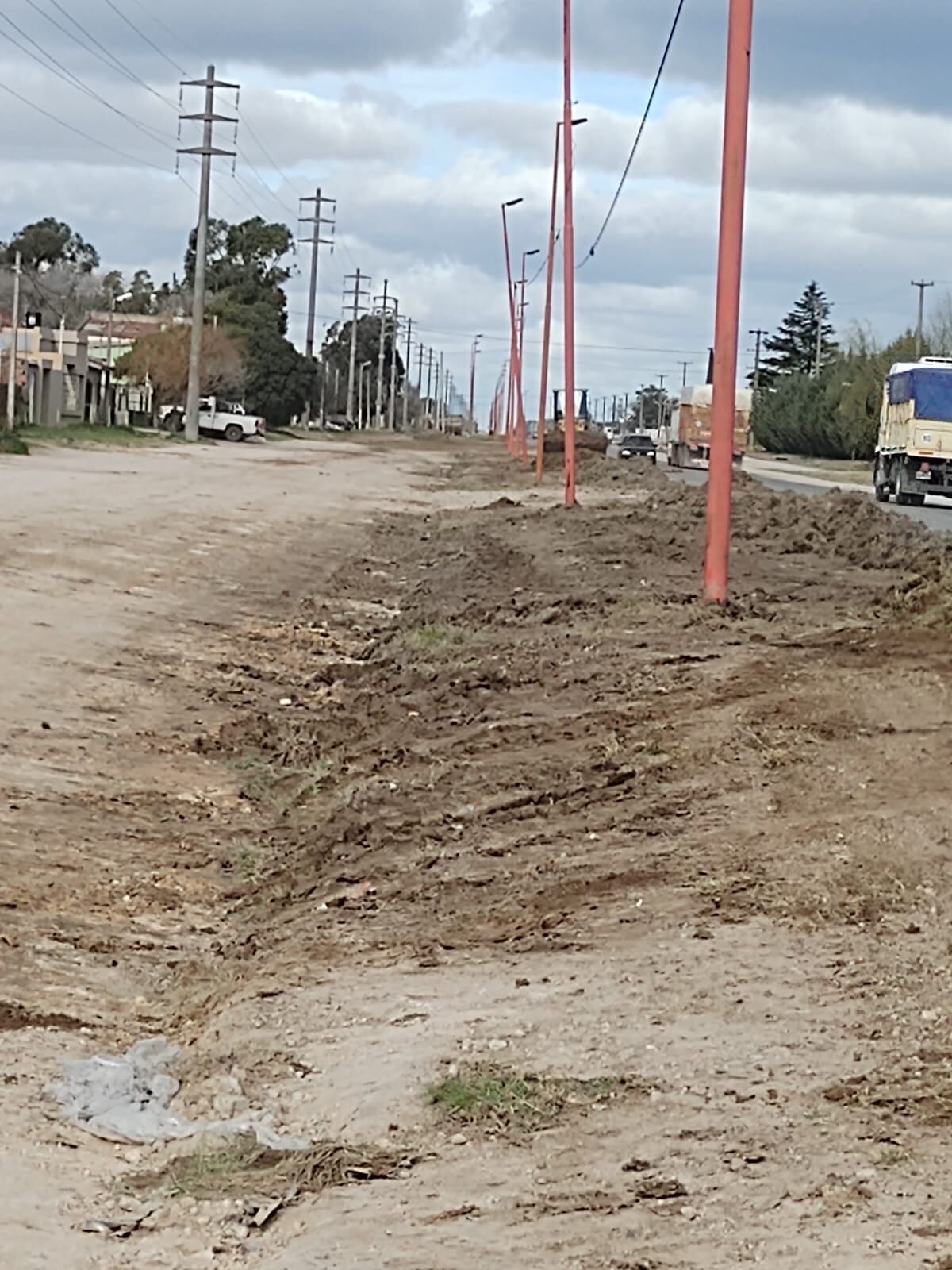 Se continúa trabajando en la reparación de calles