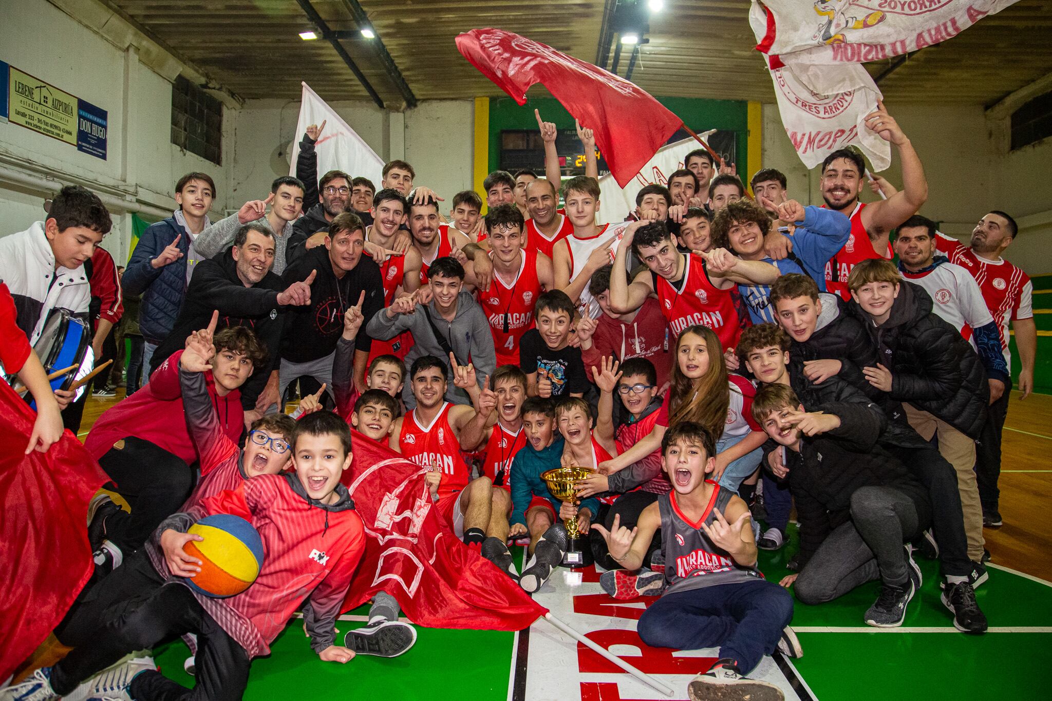 Torneo Apertura de Básquet de Tres Arroyos: Huracán Campeón