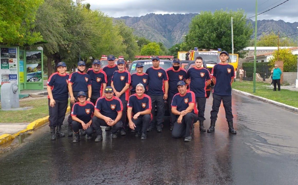 Bomberos Voluntarios de Cortaderas