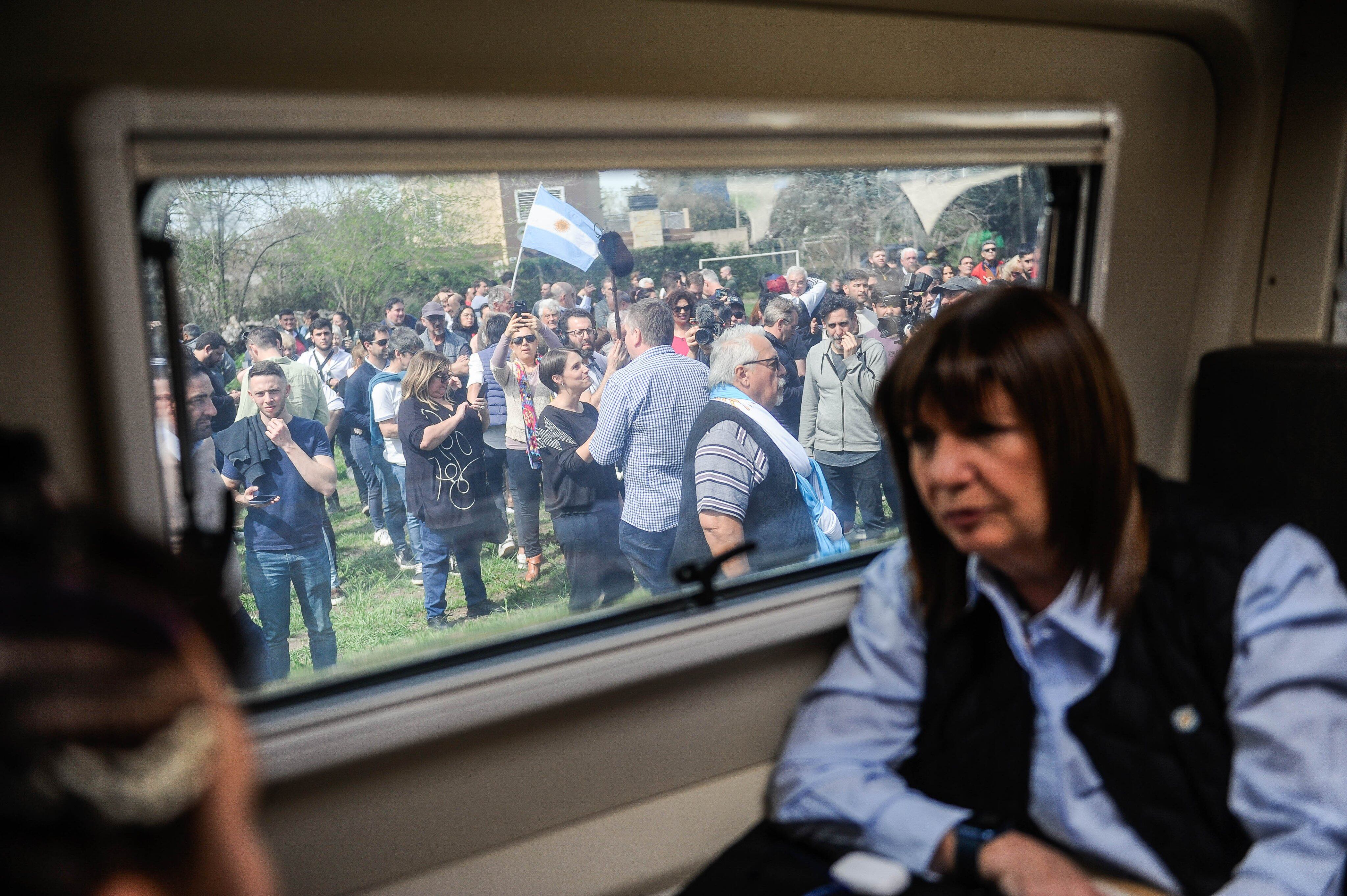 Patricia Bullrich lanzó su gira en "La Patoneta" desde El Palomar. (Foto: Federico Lopez Claro)