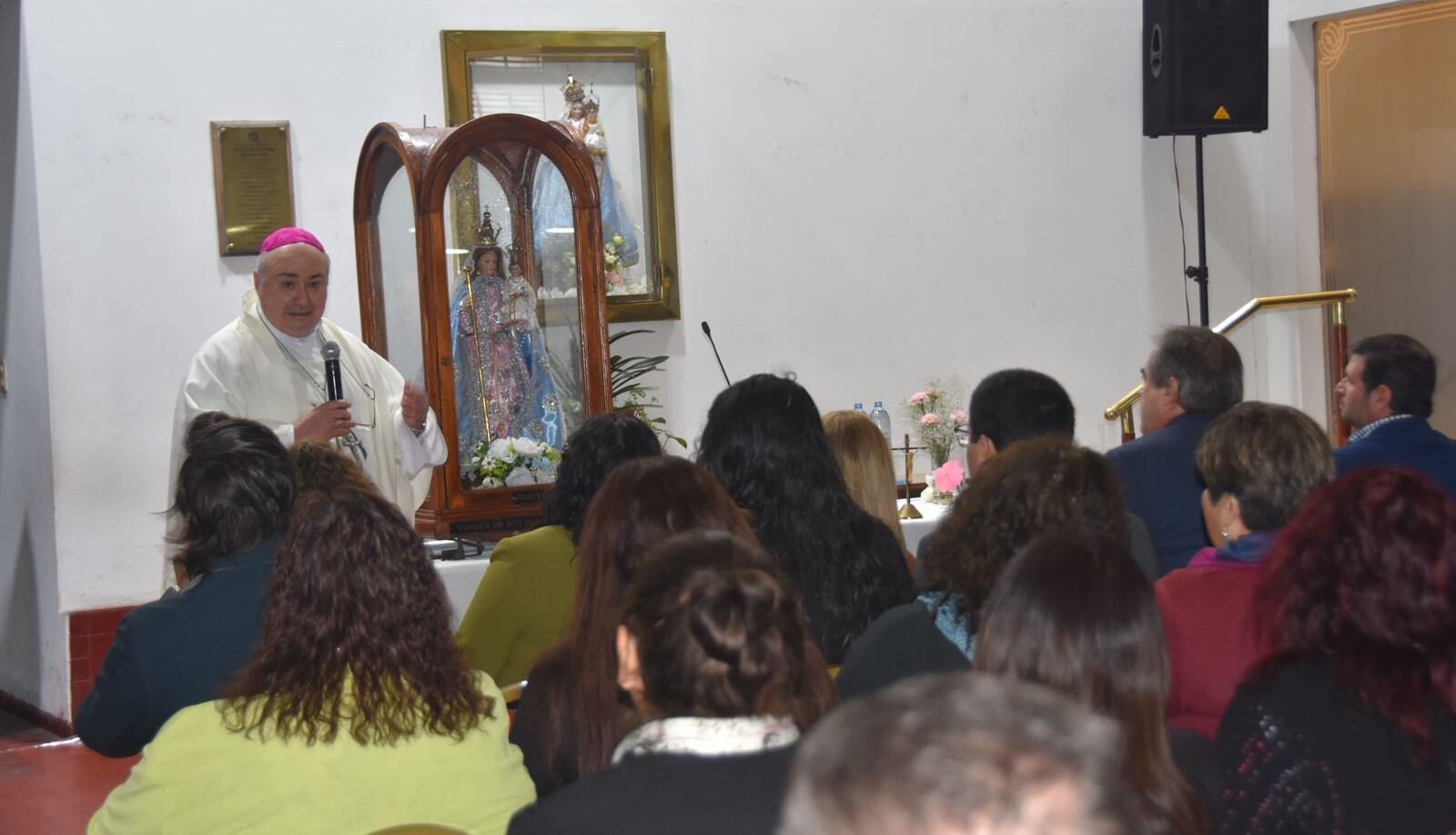 Todos los años, en el mes dedicado a Nuestra Señora del Rosario de Río Blanco y Paypaya, la imagen sagrada de la Santa Patrona visita la Legislatura de Jujuy.