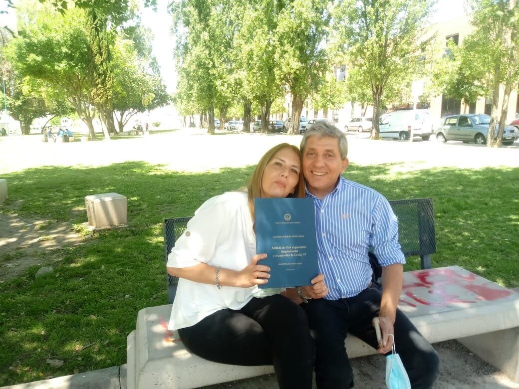 Natalia Albornoz y su marido, un gran sostén. 