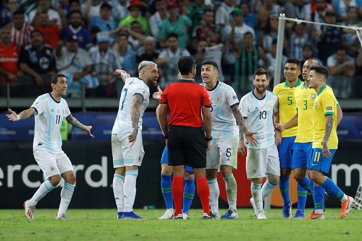 Quién será el árbitro de la final de la Copa América entre Argentina y Brasil