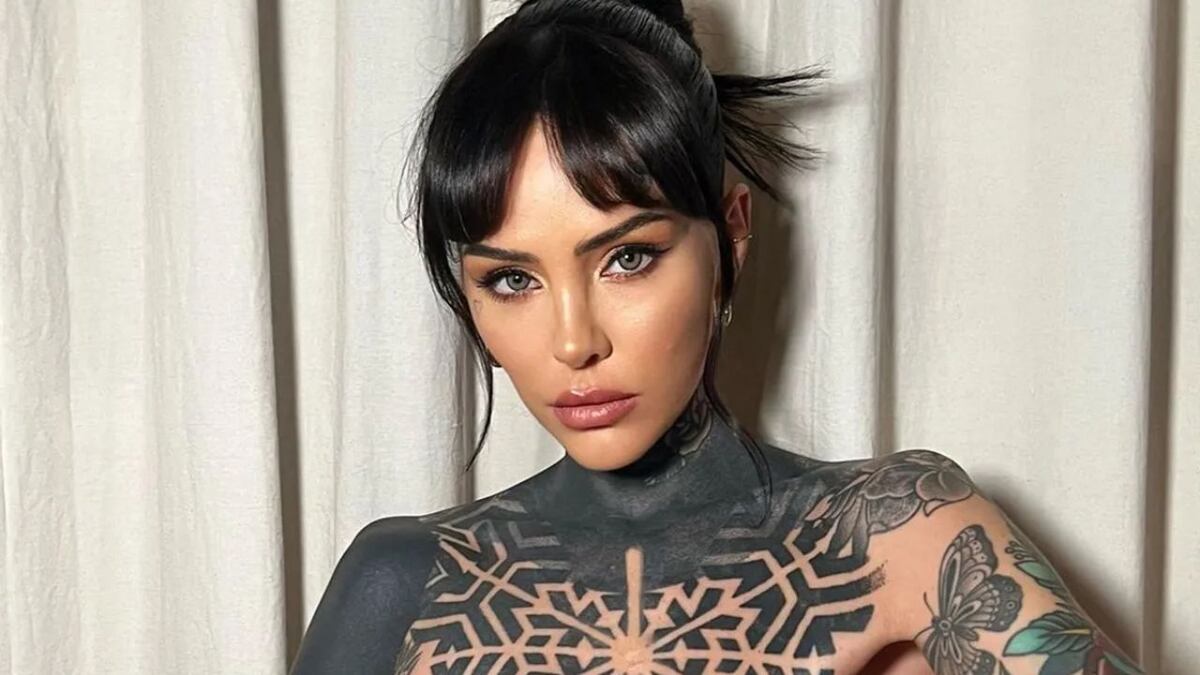¿Y los tatuajes? Cande Tinelli sorprendió con un nuevo look
