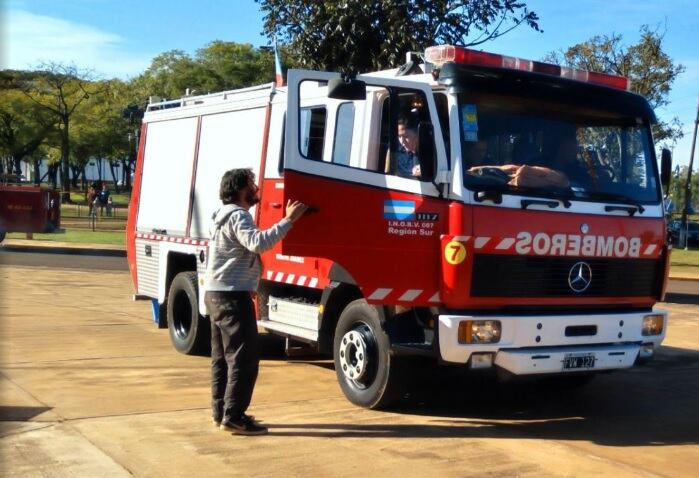 Bomberos Voluntarios de Bernardo de Irigoyen suman una autobomba a su plantel.