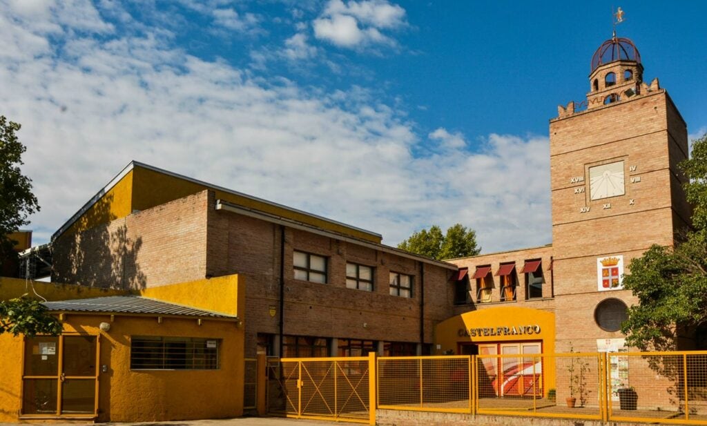 El Colegio Castelfranco es ahora Institución Paritaria con Italia. (Foto: Castelfranco)