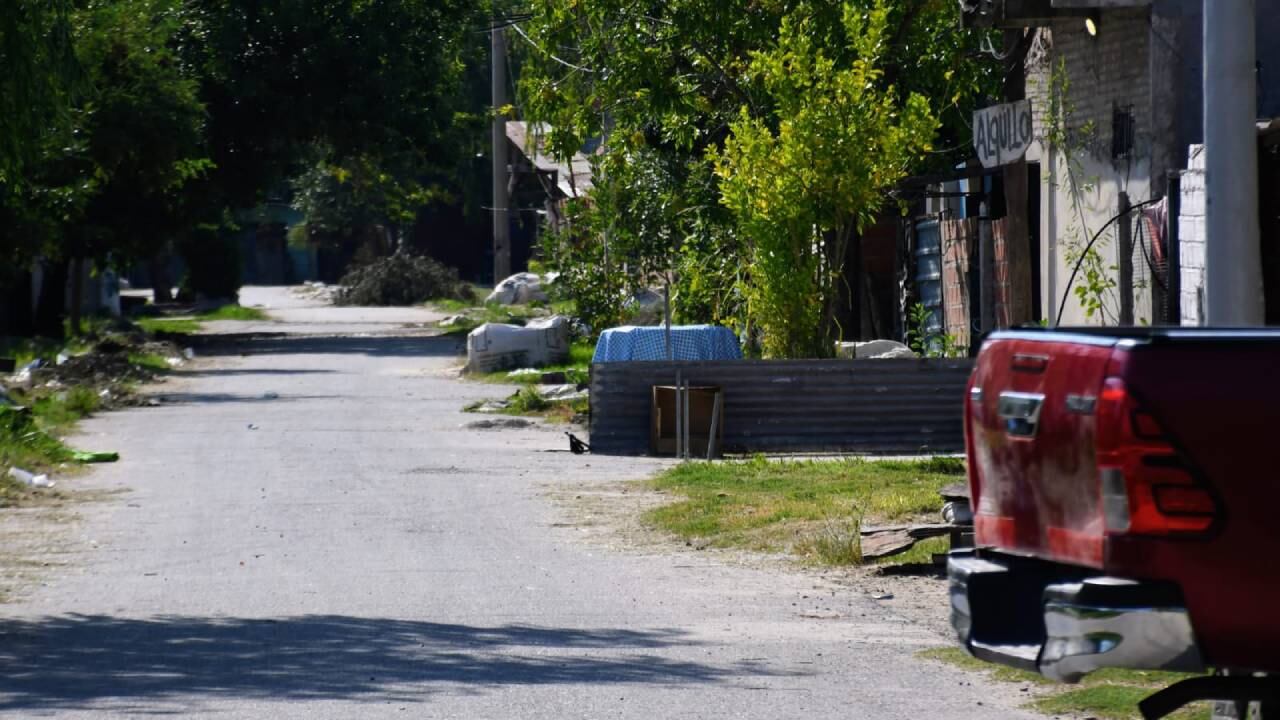 Un nene de 11 años murió baleado sobre Cabal al 1300 bis, en la zona noroeste de Rosario. Además del homicidio, en el barrio Los Pumitas hirieron a otros tres menores de edad.