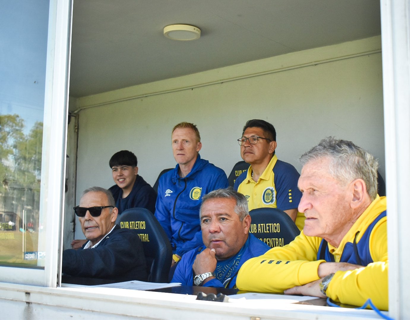 El chaqueño fue a ver las inferiores con Russo, el "Colo" Lussenhoff, el "Puma" Rodríguez y "Coco" Pascuttini.