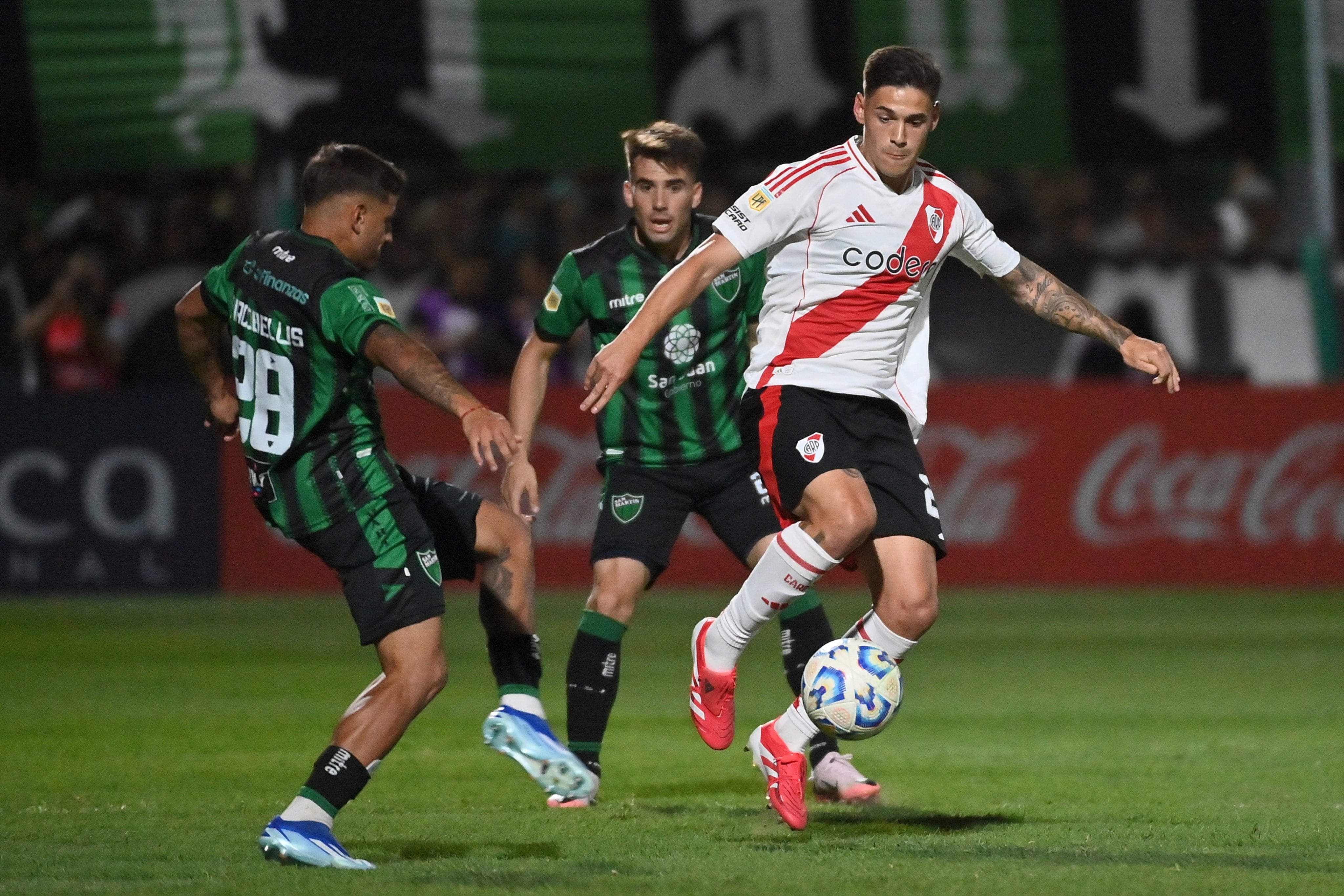 San Martín de San Juan y River se miden en el estadio del verdinegro en Cuyo (Prensa River).