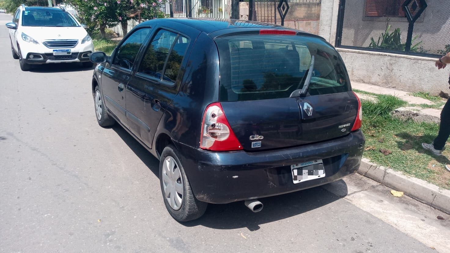 El menor de edad se trasladaba en un Renault Clio,