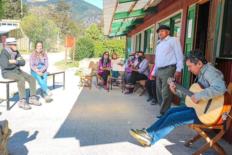 Finalizaron las actividades de “Verano Recreativo para adultos y adultas mayores” de Tolhuin.