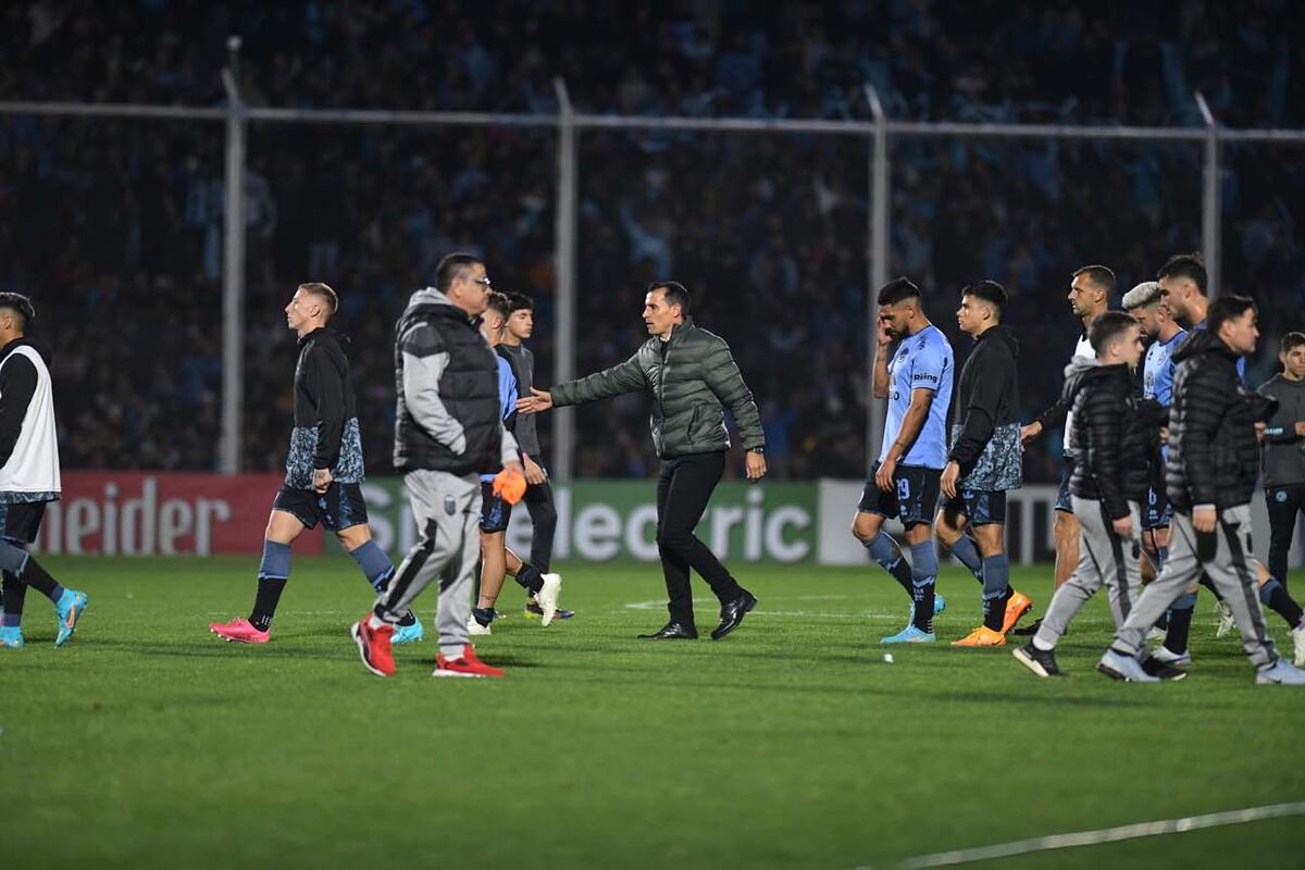 Del técnico Guillermo Farré por la derrota de Belgrano: “Nos ganaron con dos llegadas”