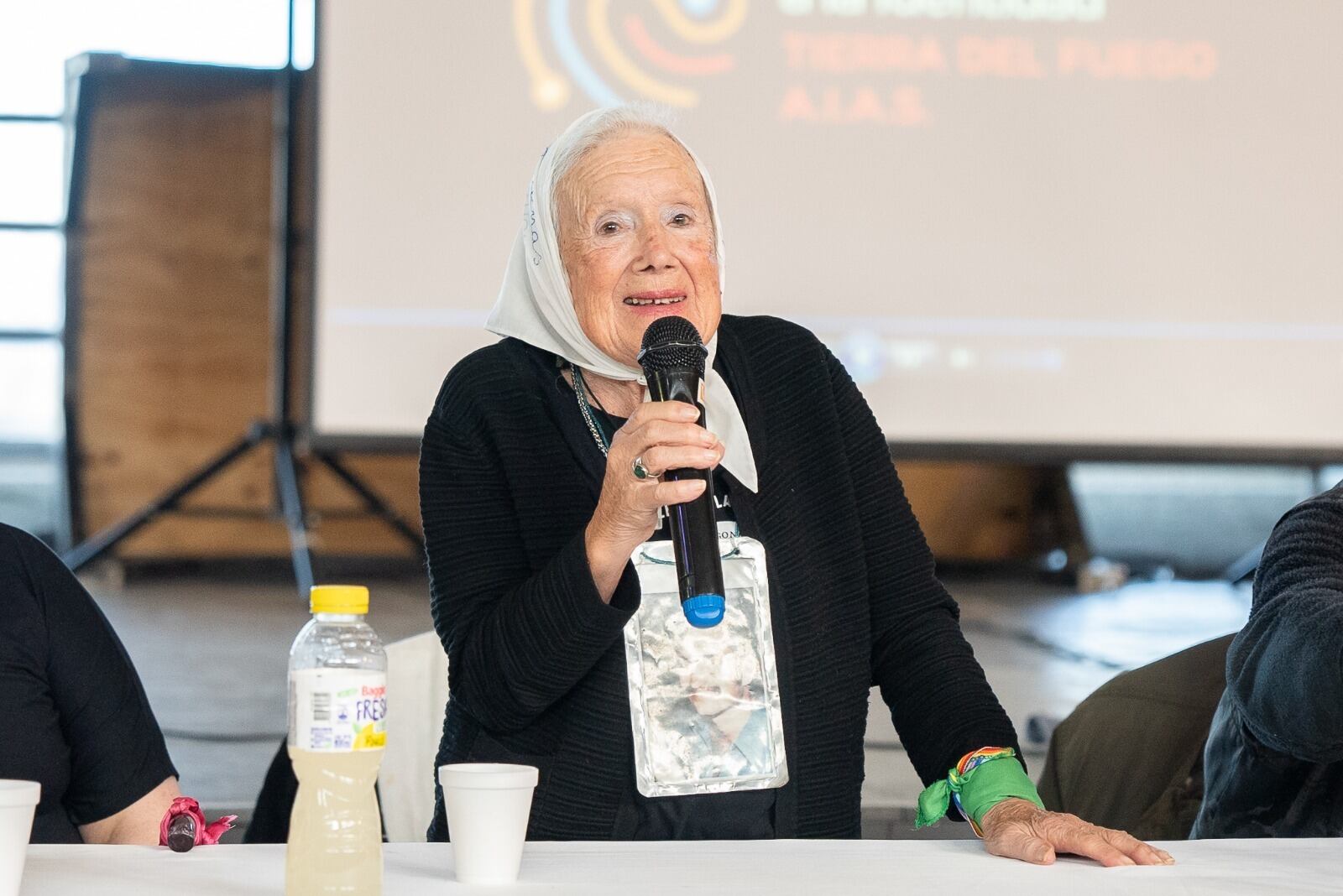 Charlas debate en Tierra del Fuego por el 40° aniversario de la Restauración de la Democracia