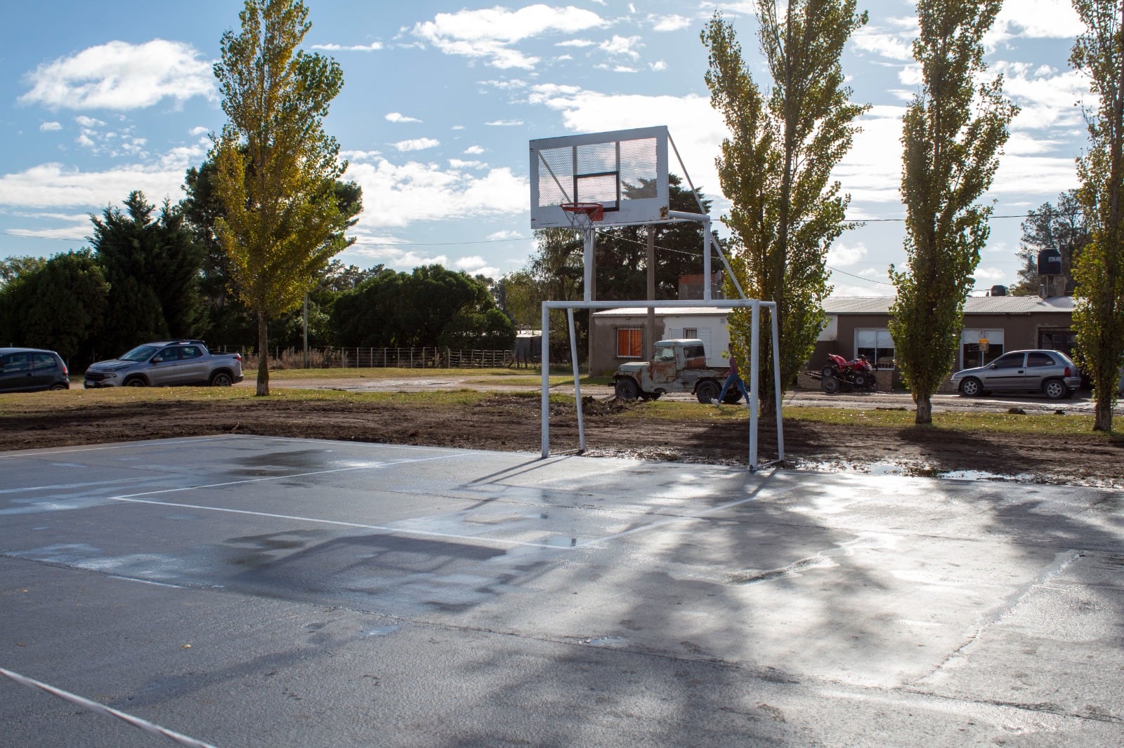 Inauguración del Playón Deportivo en Orense y nombramiento de la Plazoleta “Adela Gundensen