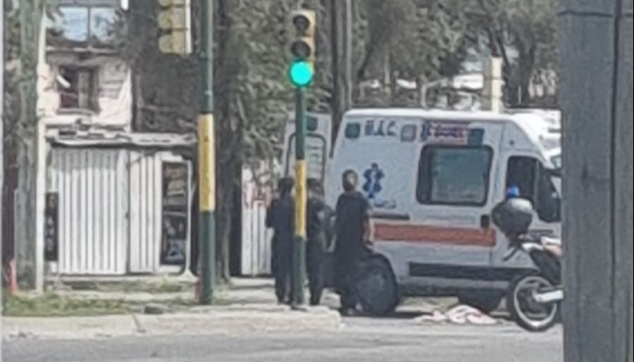 Una niña de 4 años en Salta murió tras caer de un auto y ser atropellada por una camioneta.