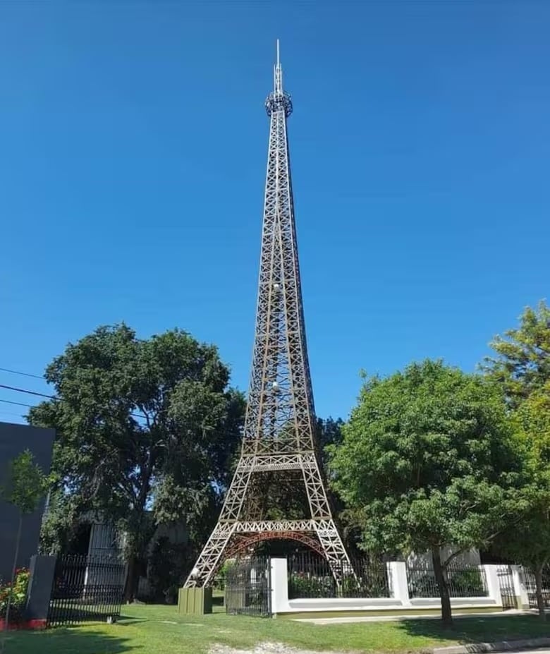 El monumento realizado por Marchetti.