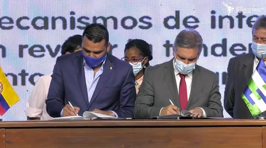 El intendente Walter Vuoto participó como uno de los principales oradores del Foro de BiodiverCiudades de América Latina que se celebró en la ciudad de Barranquilla, Colombia.