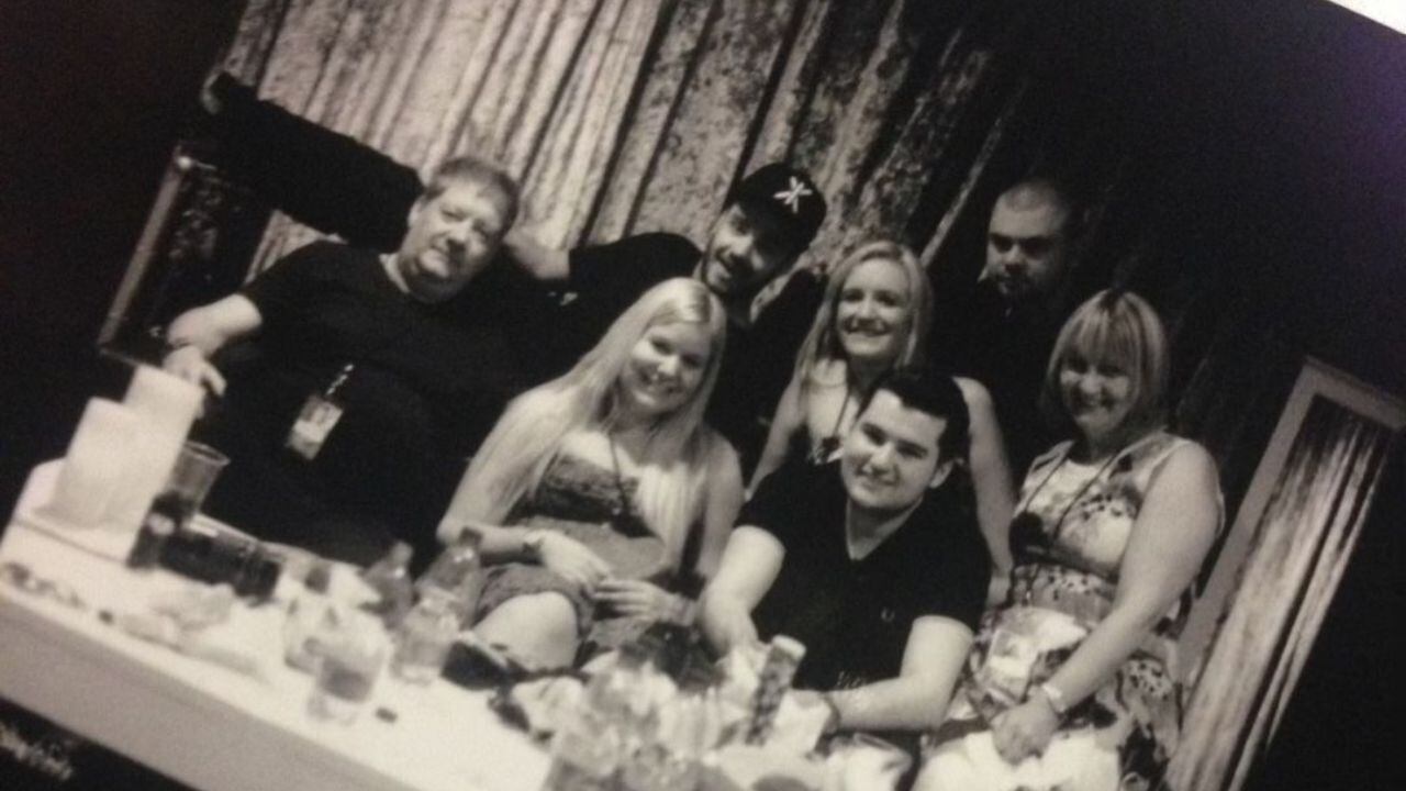 Liam Payne junto con su familia.