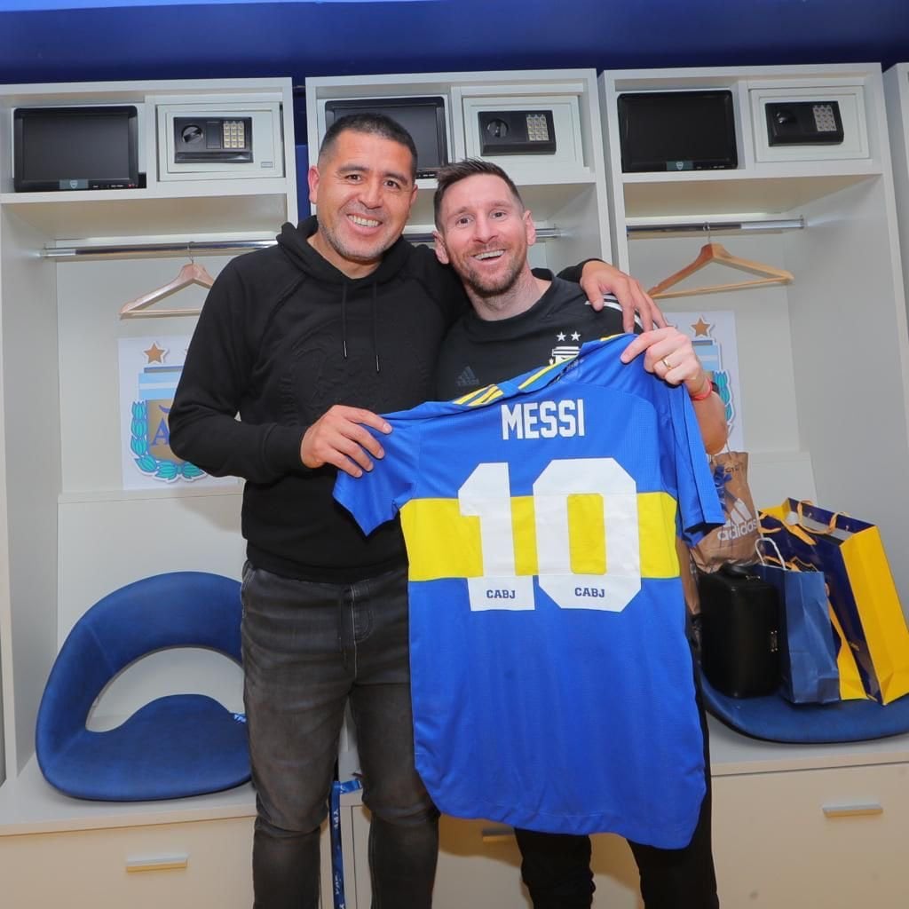 Lionel Messi estará en la despedida de Juan Román Riquelme. 