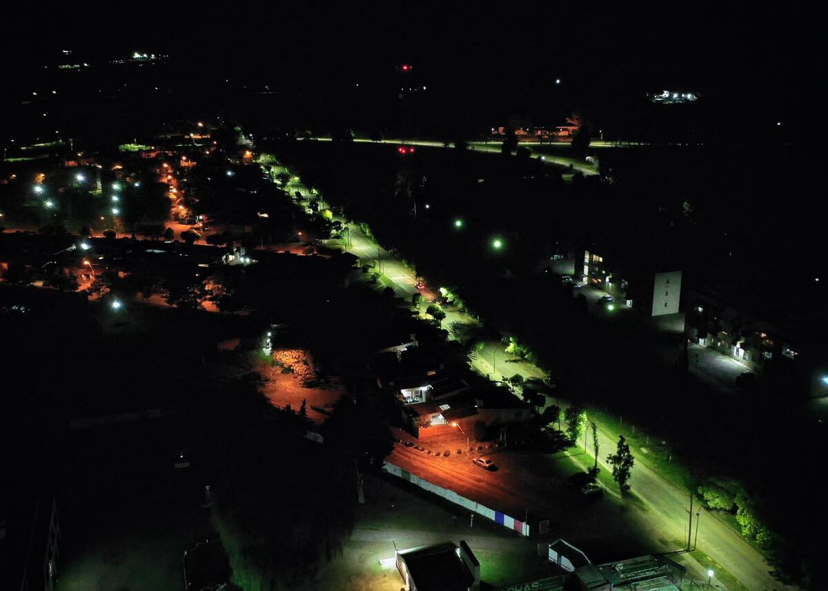 Aseguran que continúa el recambio de luminarias LED en distintos sectores de Punta Alta