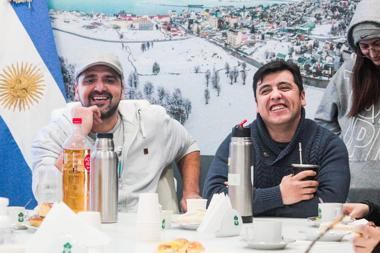 Alumnos disfrutaron de La noche más larga y conocieron los espacios del municipio.