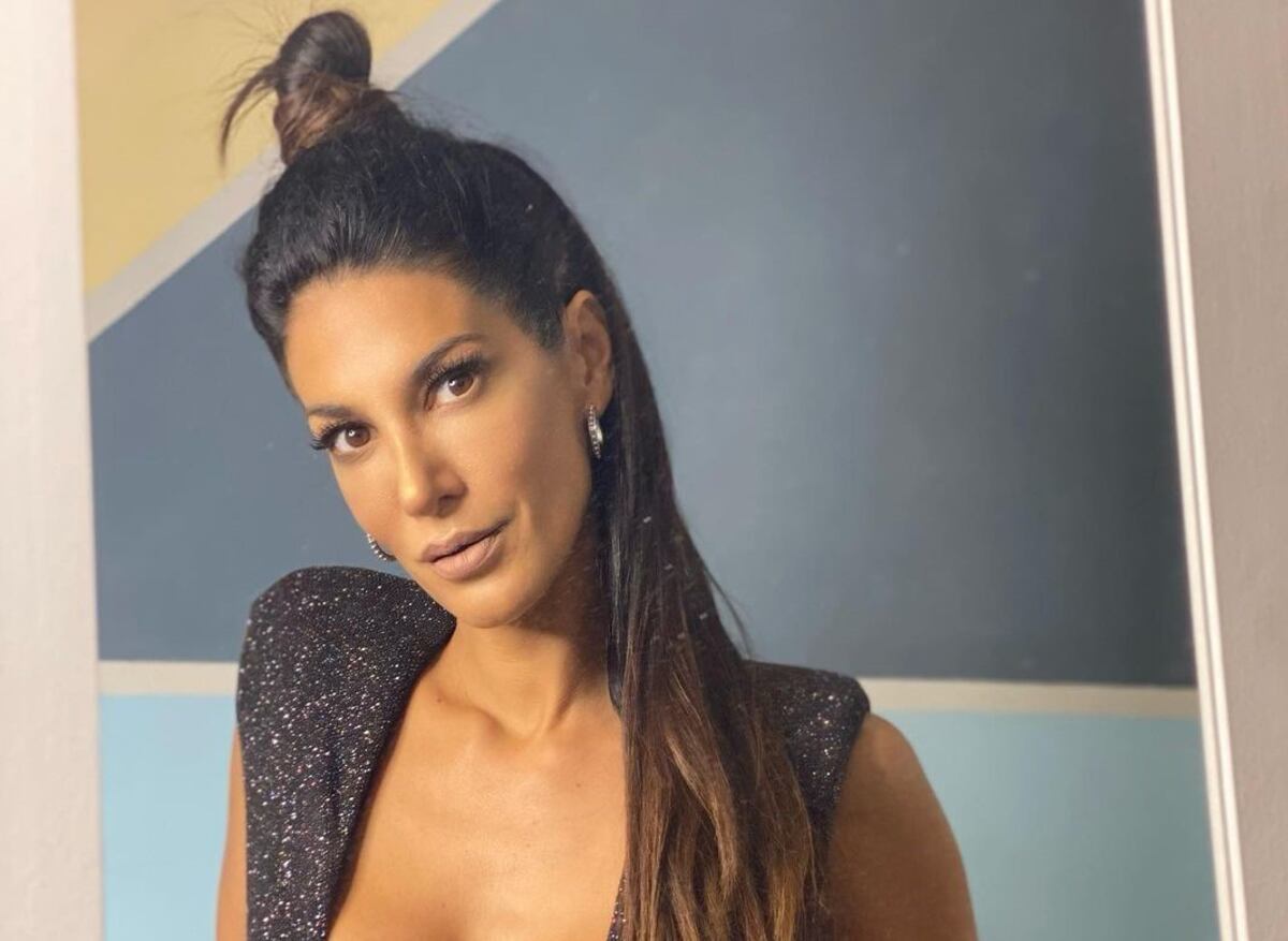Silvina Escudero besó en la boca a Noelia Marzol y la foto se volvió viral