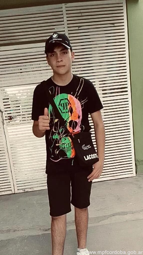 Adolescente de 13 años.