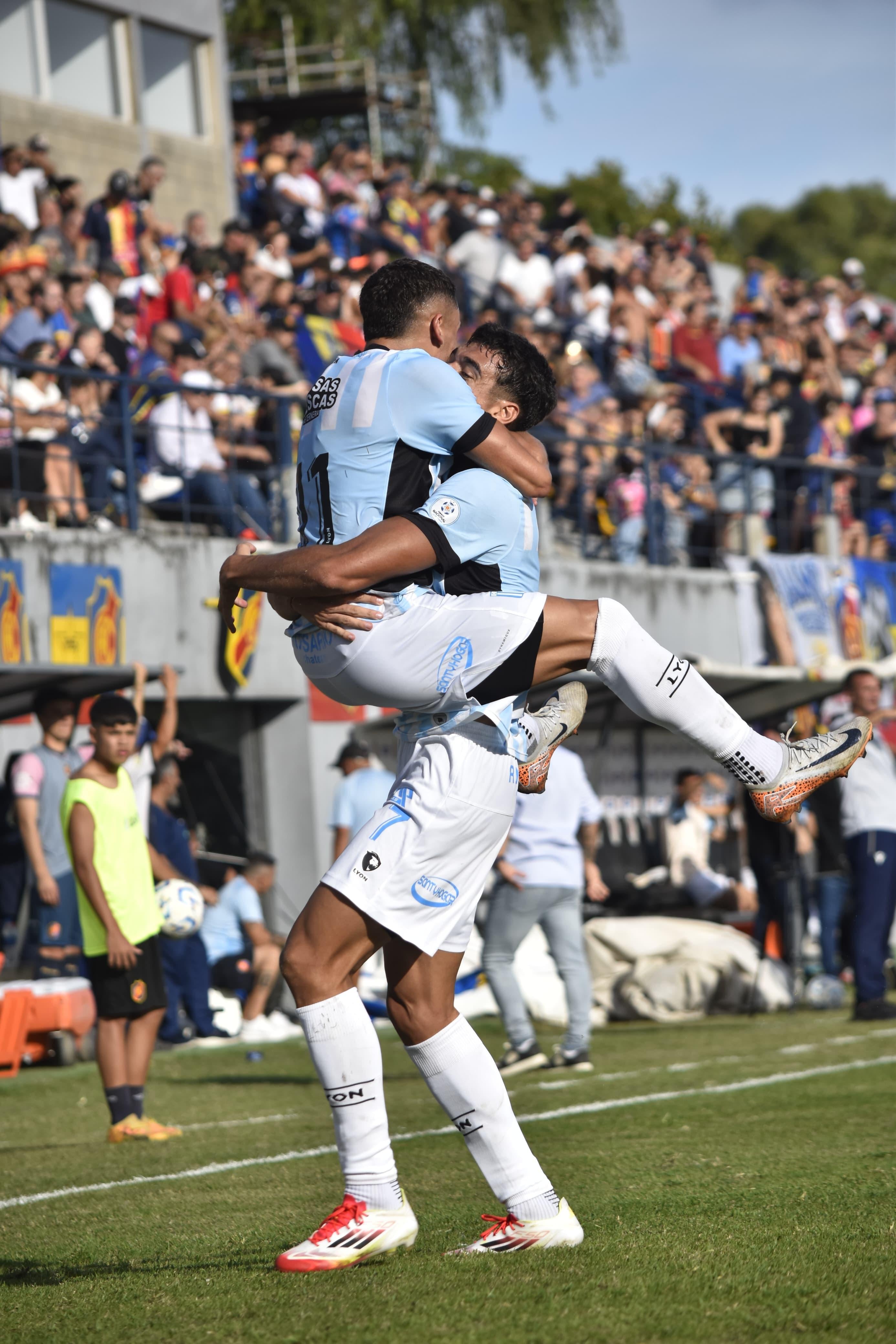 Racing le ganó 1-0 a Colegiales por la Primera Nacional. (Prensa Racing)