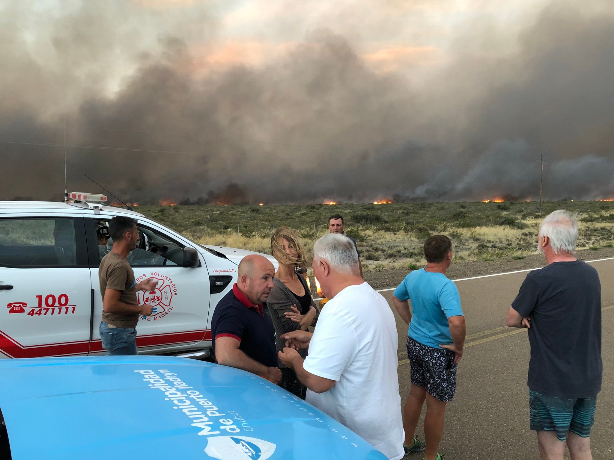 Municipalidad de Puerto Madryn acompaña a bomberos frente a los incendios en Chubut.