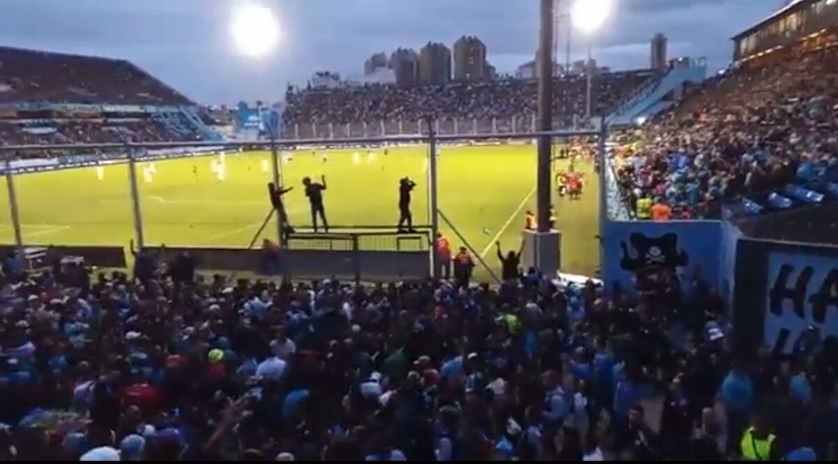 Aclaración en Belgrano por el video con peleas en la popular Pirata, en el regreso al Gigante