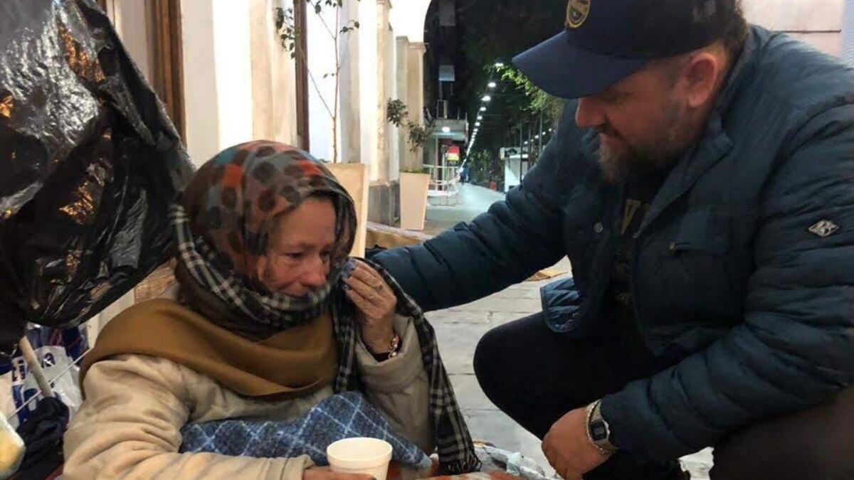 Un tatuaje por una sonrisa busca acercar la navidad a las calles de Córdoba