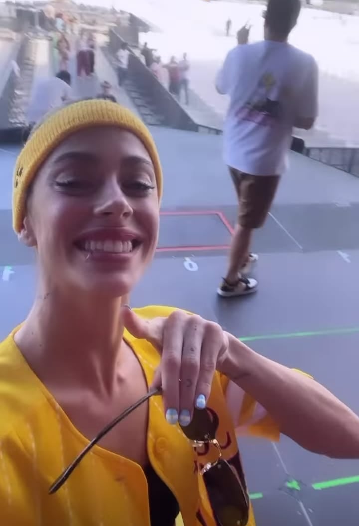 Tini Stoessel y un look que ya marca tendencia. 