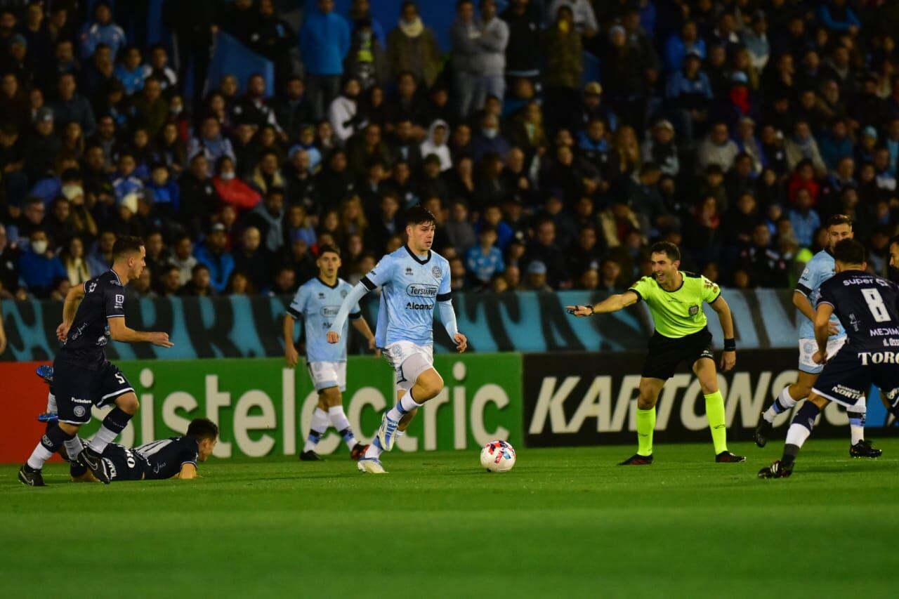 Belgrano e Independiente Rivadavia, por la Primera Nacional en el Gigante de Alberdi. (Facundo Luque / La Voz)