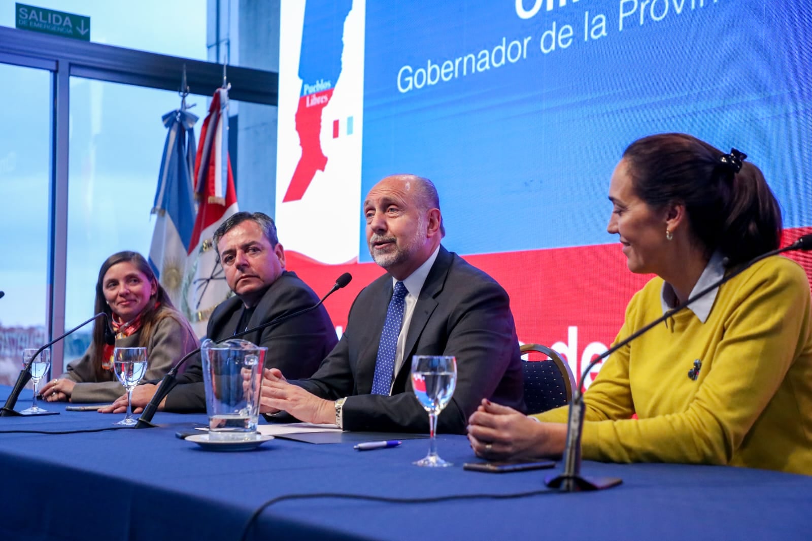 Plenario del Foro de intendentes y presidentes comunales de la provincia de Santa Fe.