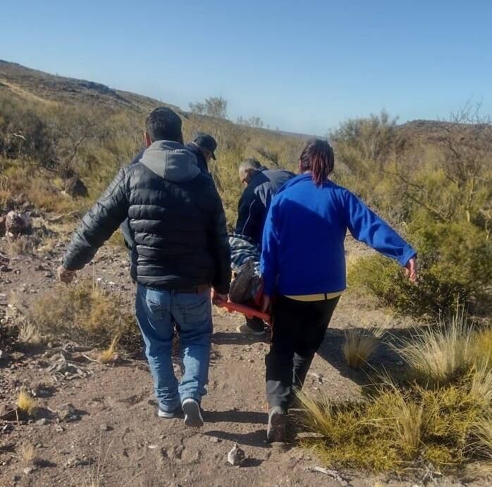 Operativo de rescate de un puestero en Malargüe.