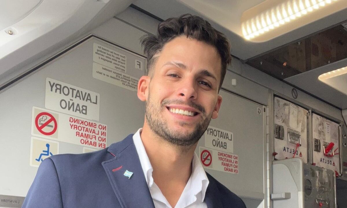 Quién es Joel, el azafato que entró a la casa de Gran Hermano 2024