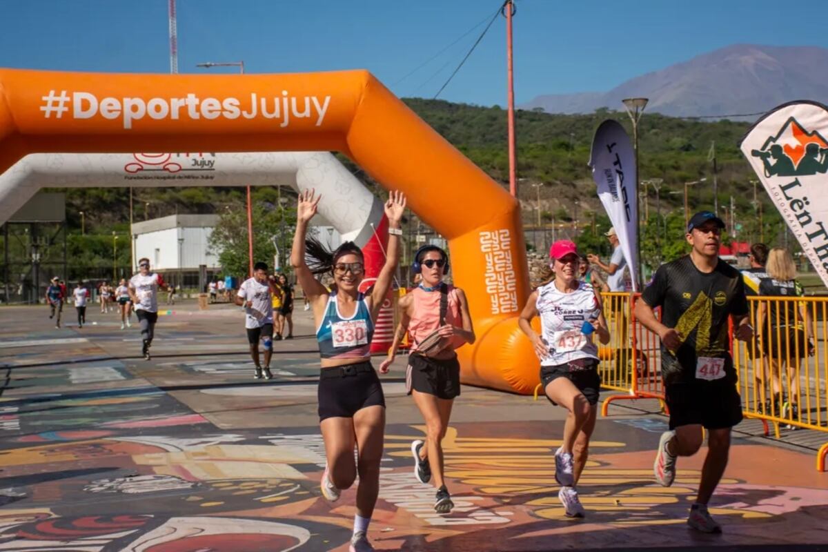 Una ola que no para de crecer: más de 1.200 participantes tuvo la maratón “Jujuy Corre”