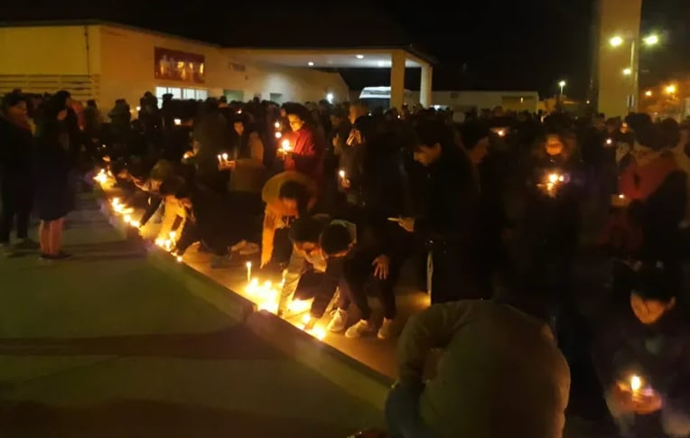 Movilización en Cipolletti por María Agustina Fernández.