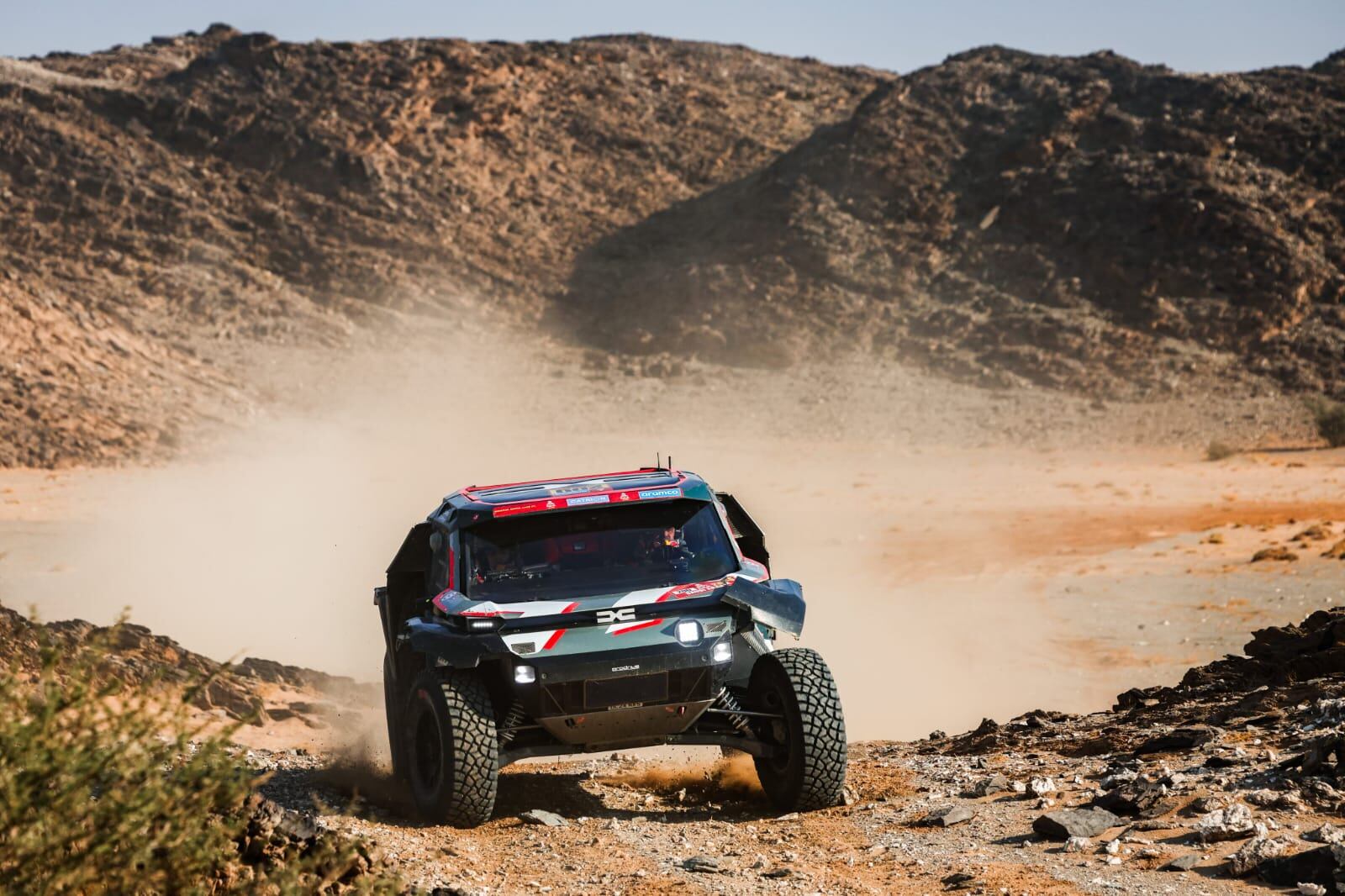 Nasser Al-Attiyah obtuvo su primer triunfo de etapa y está a solo 31 segundos de alcanzar el tercer lugar de la general de Coches.