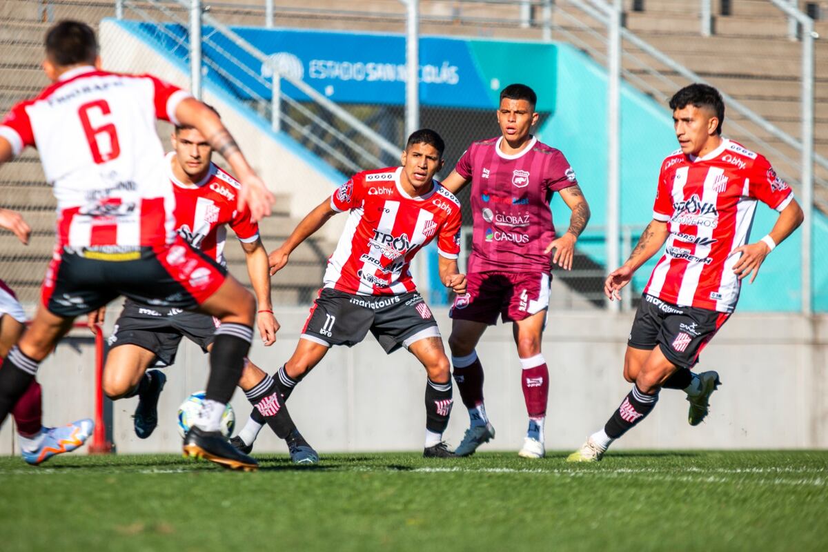 El 9 rescató un punto contra Defensores de Villa Ramallo
