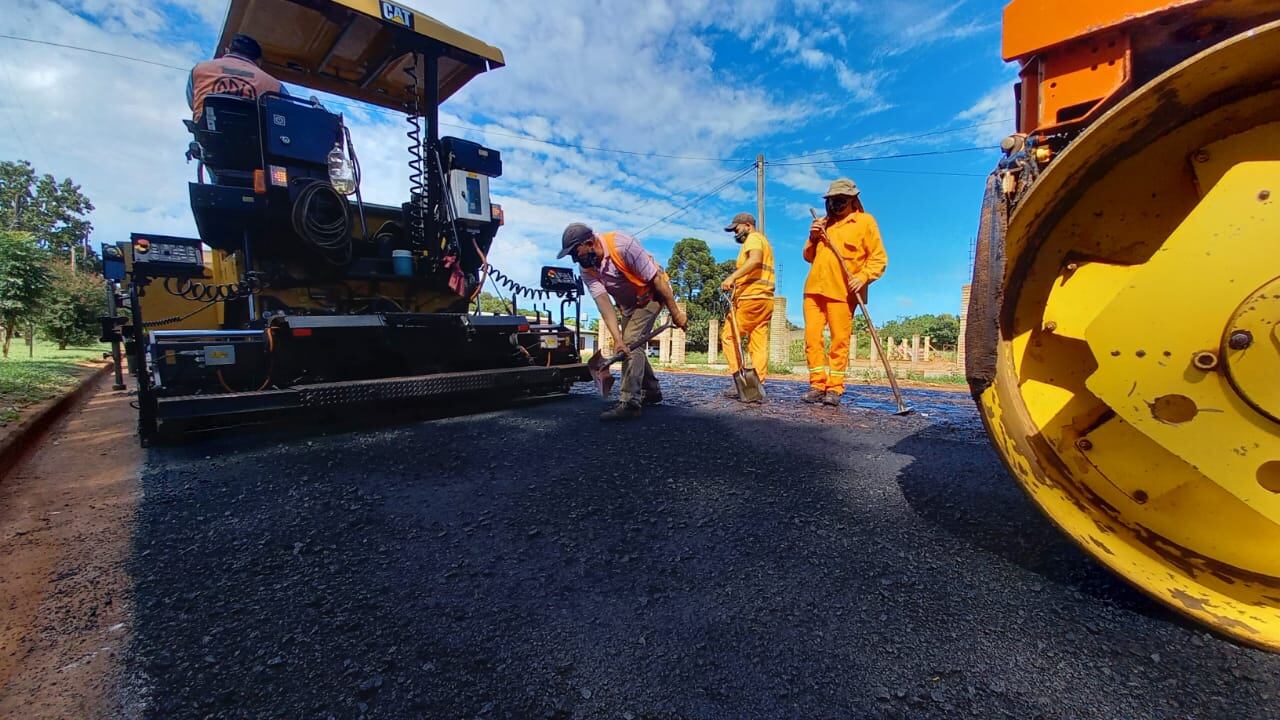 Continúan las obras de pavimentación urbana en la localidad de Concepción de la Sierra