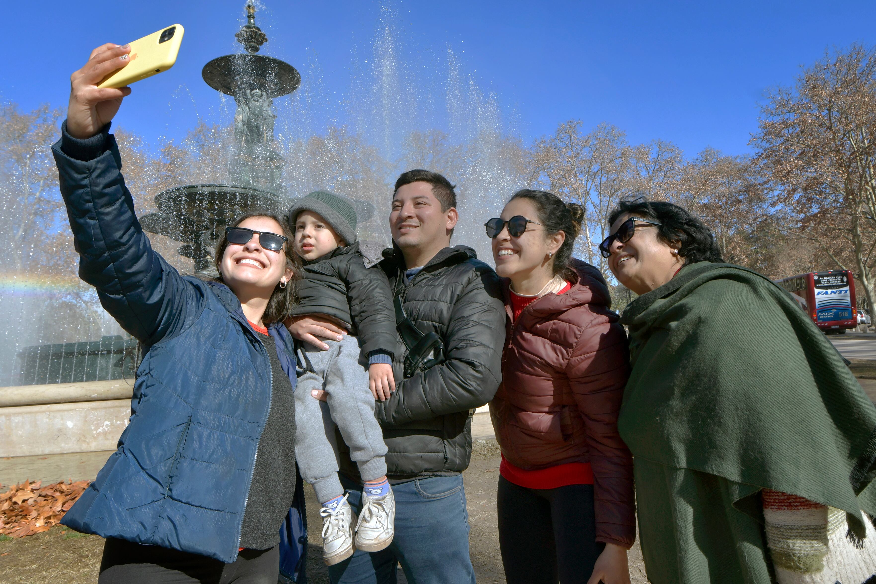 Los diferentes destinos turísticos se llenan de viajantes que buscan disfrutar de las vacaciones de invierno.
