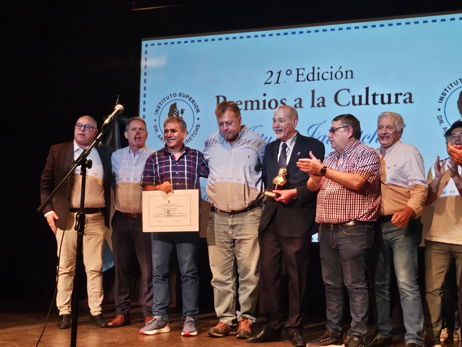 La CGT Regional Tres Arroyos participó en la 21ª edición de Premios a la Cultura