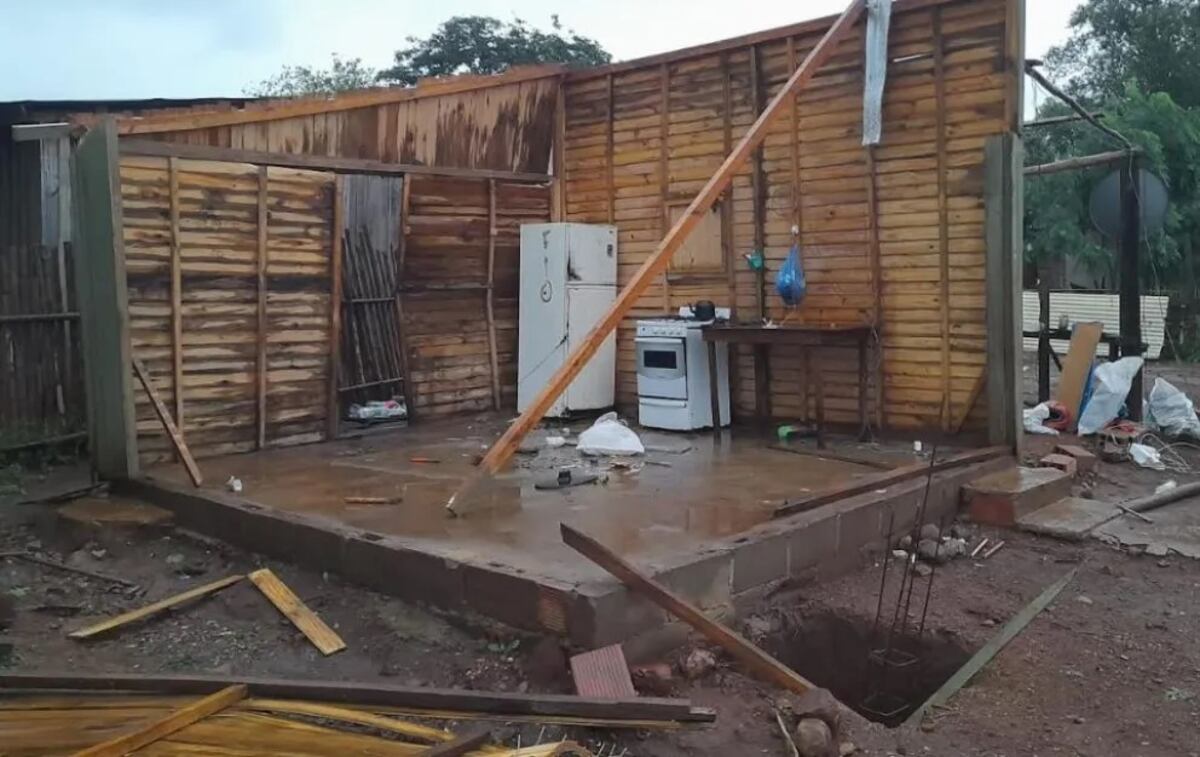 Temporal en San Ignacio causó daños en varias casas de la localidad