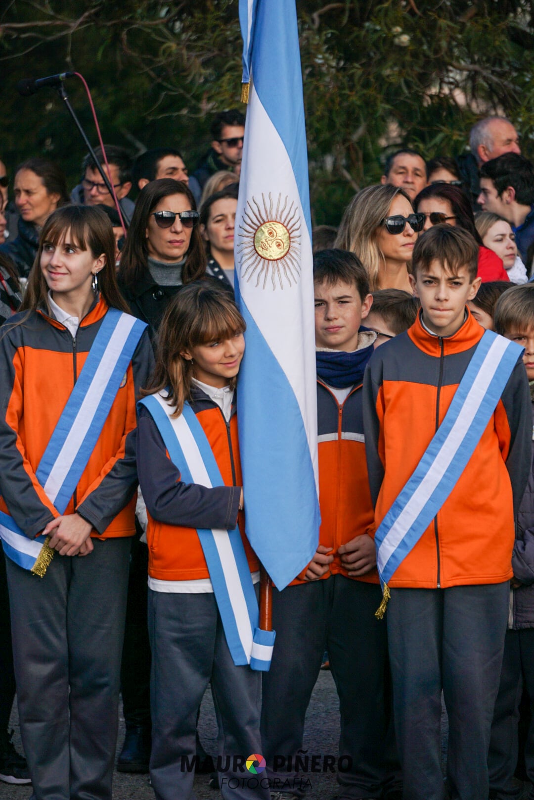 Así quedó el nuevo mástil en el Parque Independencia de Tandil