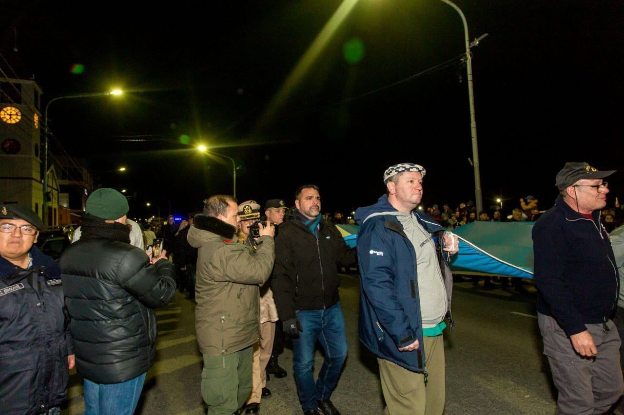 Se realizó en Ushuaia el acto de la Tradicional Vigilia del 2 de Abril