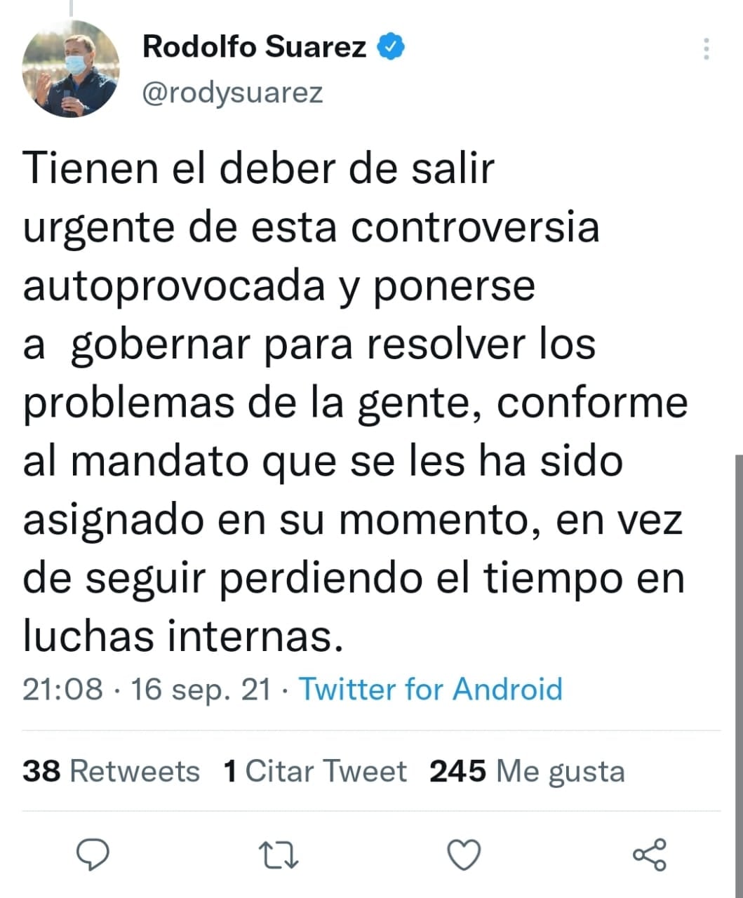 Rodolfo Suarez apuntó contra el Gobierno Nacional.