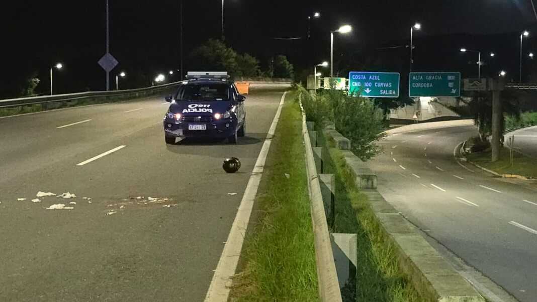 Accidente grave en el ingreso a Carlos Paz