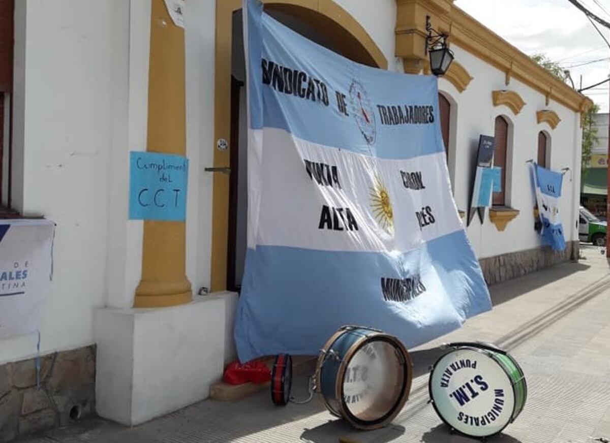 Coronel Rosales: comienza el paro de los trabajadores municipales