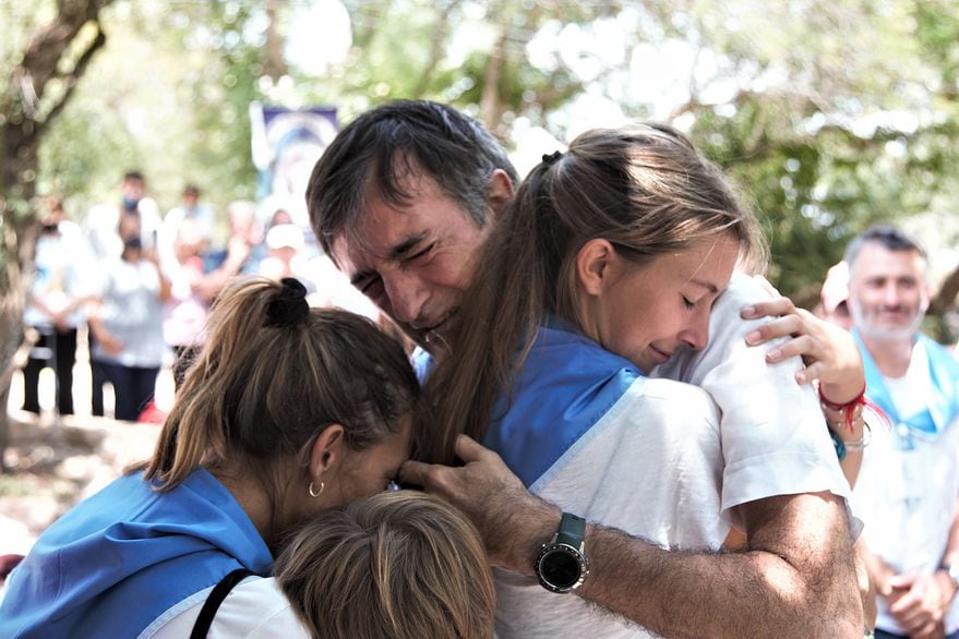 el legislador se emocionó al participar de la peregrinación en Salta.